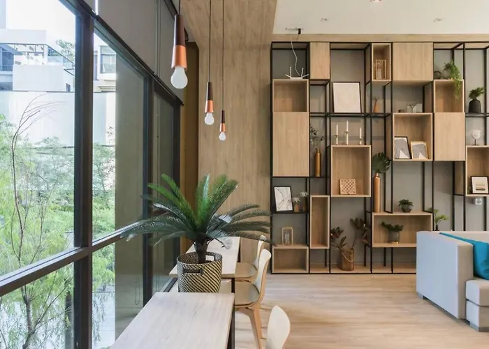 U - Lumpini Phetchaburi Makkasan 아파트호텔